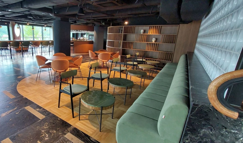 Demi Co. - Twoje Źródło Wyjątkowych Mebli dla Restauracji i Hoteli