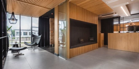Jak wybrać odpowiednie meble kontraktowe dla swojego biznesu?