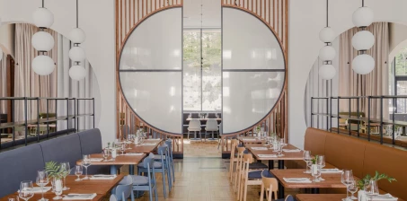 Dlaczego warto postawić na jakość mebli restauracyjnych?